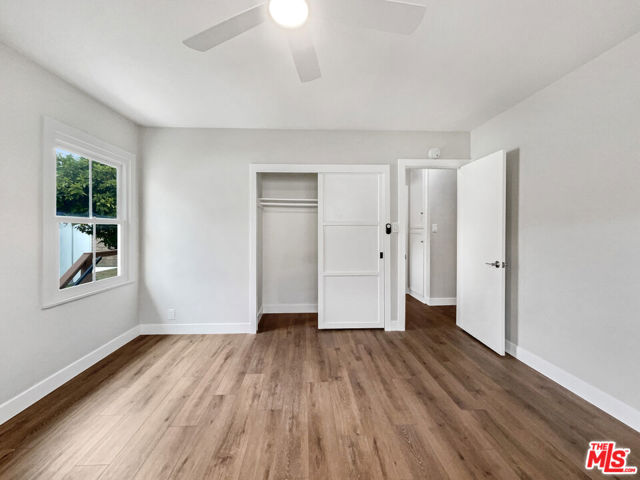 264 S Joanne Avenue, Ventura CA: https://media.crmls.org/mediaz/af5615e1-c649-4d5b-9fa2-63712a7fb839.jpg