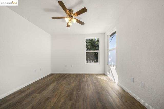 96 Highway Avenue, Bay Point CA: https://media.crmls.org/mediaz/af56dde5-4bf3-40a2-98bd-db60ec9263f6.jpg