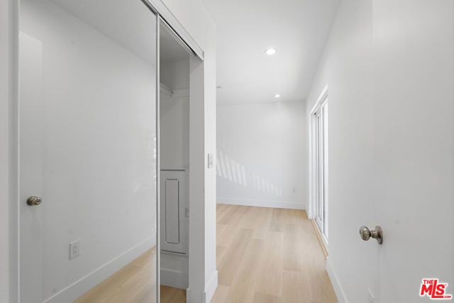 10957 Calvert, North Hollywood CA: https://media.crmls.org/mediaz/af56e711-ccdd-4ed7-8e1d-fbc0ee9aa547.jpg