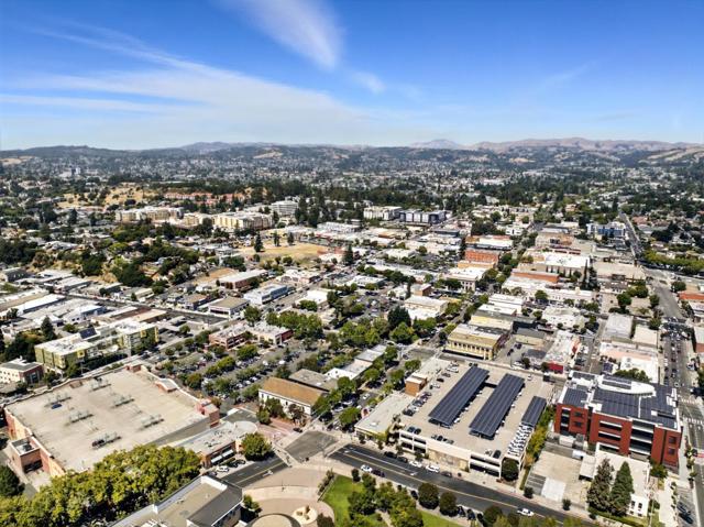 728 City Walk Place, Hayward CA: https://media.crmls.org/mediaz/af57012b-8f87-4bac-9856-fa3e56e85efa.jpg