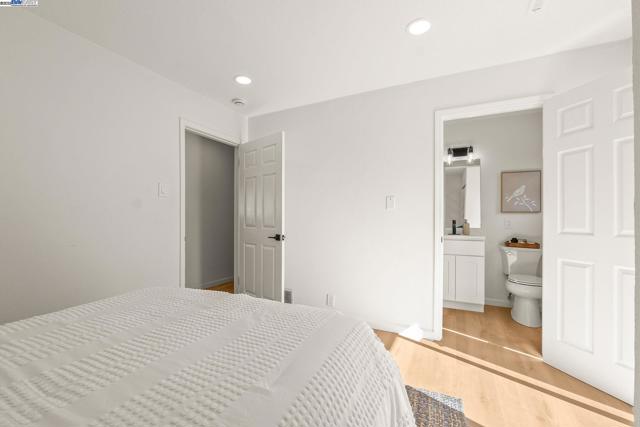 2561 Middlefield Ave, Fremont CA: https://media.crmls.org/mediaz/af57aa36-a971-4d7e-8b6a-c8844b2c9c21.jpg