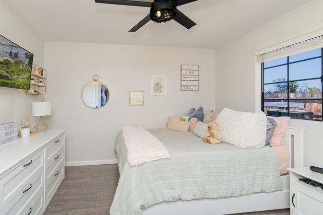 23912 Benito Way, Ramona CA: https://media.crmls.org/mediaz/af58120c-d5d8-42d5-8263-5cbc471e0494.jpg