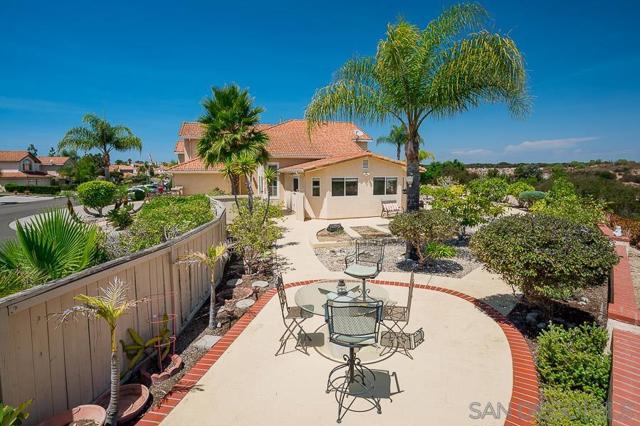 7820 Roan Rd, San Diego CA: https://media.crmls.org/mediaz/af584c13-6aa0-4a90-9311-87fe83c537bb.jpg