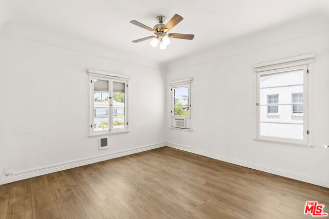 1235 S Orlando Avenue, Los Angeles CA: https://media.crmls.org/mediaz/af593dce-c282-486b-b279-2e1ac7ae1550.jpg