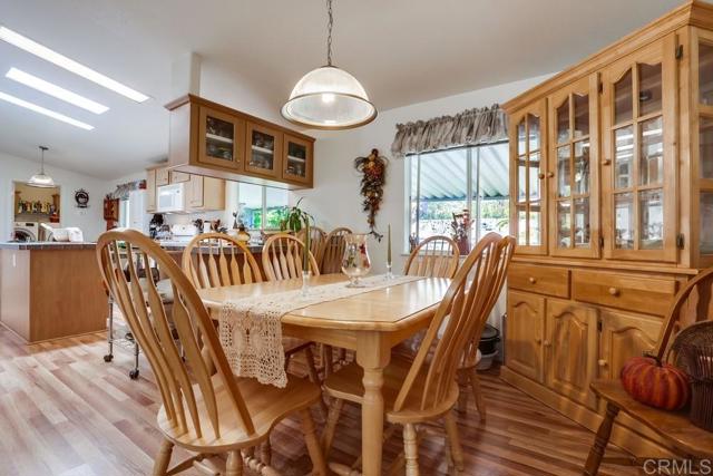 1750 W Citracado Parkway, Escondido CA: https://media.crmls.org/mediaz/af5a0217-4c25-4922-ac47-500b130ecfb6.jpg