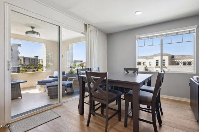 Detail Gallery Image 11 of 28 For 2800 Wagon Wheel Rd #304,  Oxnard,  CA 93036 - 3 Beds | 2/1 Baths