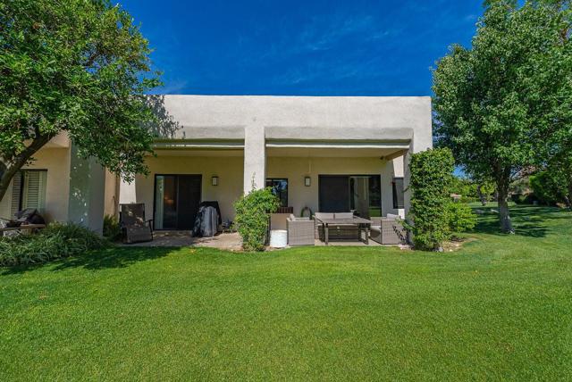 28700 Taos Court, Cathedral City CA: https://media.crmls.org/mediaz/af5ac017-3c37-4637-8c0b-c1d07812f40b.jpg