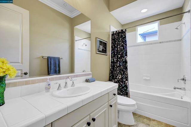 Image 26 of 52 For 1714 St Emilion Ln