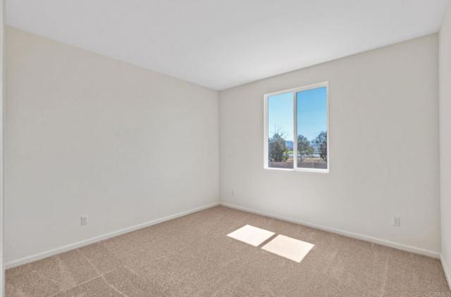 Detail Gallery Image 12 of 32 For 34406 Deer Grass Ct, Winchester,  CA 92596 - 4 Beds | 3/1 Baths