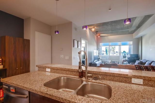 3740 Park Boulevard, San Diego CA: https://media.crmls.org/mediaz/af5b85fa-a6be-43e0-9987-8f1d9f14d1ff.jpg