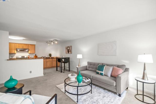 Details for 66 Fairmount Ave  417, Oakland, CA 94611