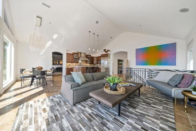 Image 16 of 85 For 100 Hollywood Avenue