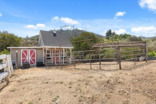 Detail Gallery Image 35 of 60 For 598 Caminito a Casa, San Marcos,  CA 92078 - 4 Beds | 3/1 Baths