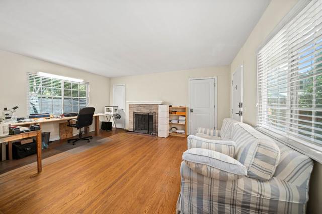 250 Fernando Avenue, Palo Alto CA: https://media.crmls.org/mediaz/af5d6775-dd0f-4fe4-aef9-86ed24381969.jpg