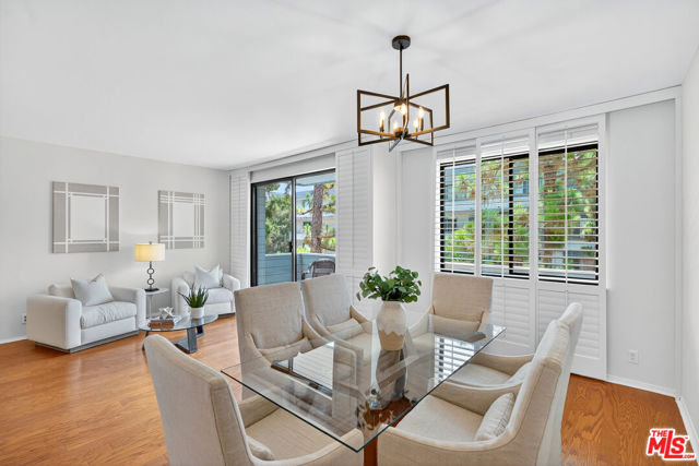 311 Bora Bora Way, Marina del Rey CA: https://media.crmls.org/mediaz/af5f59f4-d843-4451-a6ea-8867c0585785.jpg