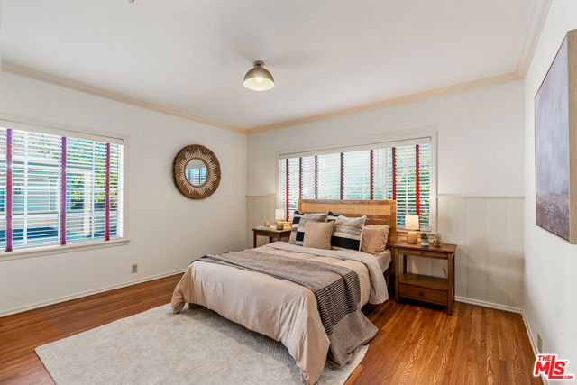 2338 Paloma Street, Pasadena CA: https://media.crmls.org/mediaz/af5f7dd0-3de5-4e51-aa07-ca9e1ce43048.jpg