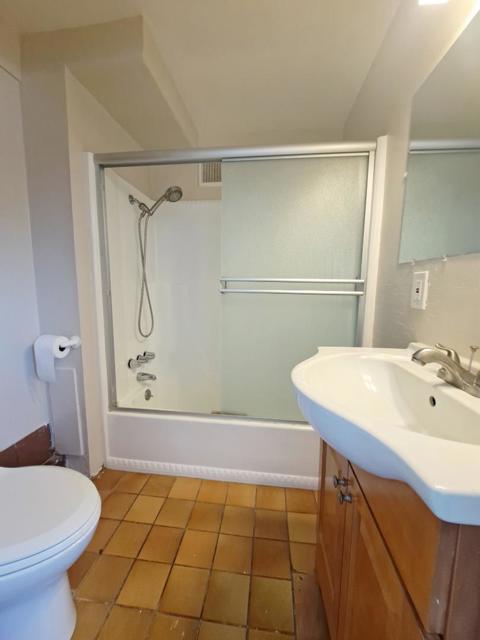 155 Nob Hill Terrace, Morgan Hill CA: https://media.crmls.org/mediaz/af6331bd-cb50-4f60-ab11-6e9a98b94d52.jpg