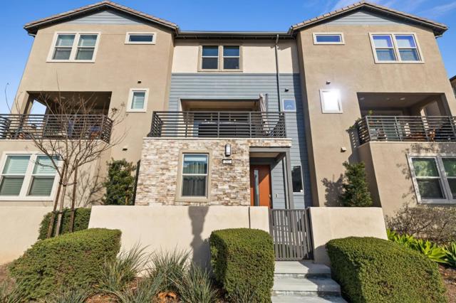 202 Keeper, Irvine CA: https://media.crmls.org/mediaz/af65de0d-3e5c-4204-b4f5-4e8d1cefc1bd.jpg