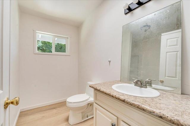 47292 Arroyo Seco Road, Greenfield CA: https://media.crmls.org/mediaz/af6a0299-4129-4978-ba05-b29e0117ad3a.jpg