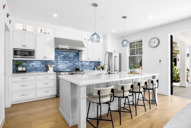 601 Bonnie Street, Santa Cruz CA: https://media.crmls.org/mediaz/af6aeb9e-bb4c-43bd-aab6-be7c06a12b8f.jpg