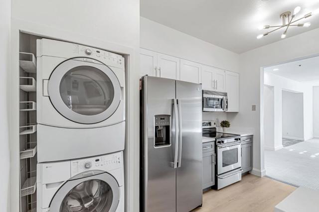 97 E Saint James Street, San Jose CA: https://media.crmls.org/mediaz/af6b39df-7749-4df6-92fe-9a79d9c66136.jpg