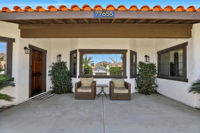 77655 Avenida Montezuma, La Quinta CA: https://media.crmls.org/mediaz/af6c9ff5-1ac6-4823-aedf-3bf6cc4637f4.jpg