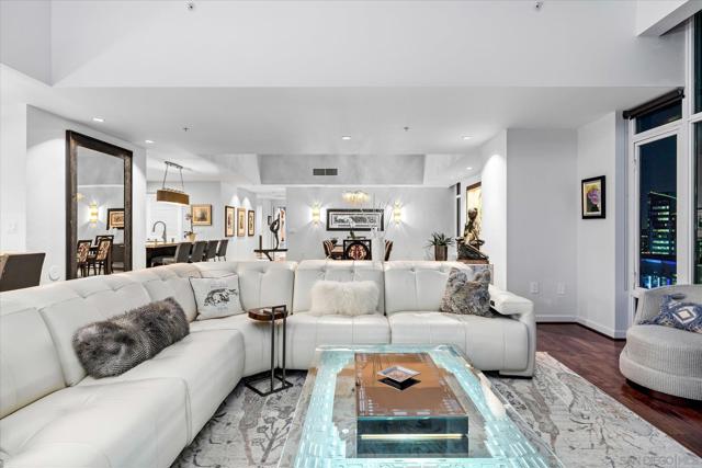 Image 11 of 60 For 1262 Kettner Blvd  3202