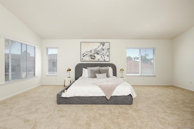 641 Serrano Ln, Chula Vista CA: https://media.crmls.org/mediaz/af6d33a5-ba58-4662-8528-6ec30fd88c40.jpg