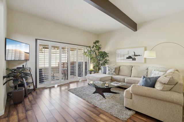 73475 Foxtail Lane, Palm Desert CA: https://media.crmls.org/mediaz/af6d590d-147b-4490-8782-d4b4209b9731.jpg