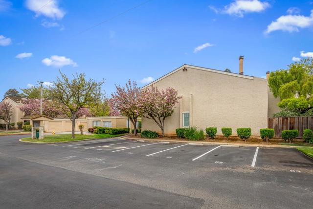 260 W Dunne Avenue, Morgan Hill CA: https://media.crmls.org/mediaz/af6dcdc8-51ea-4729-99fd-75a58404dd69.jpg