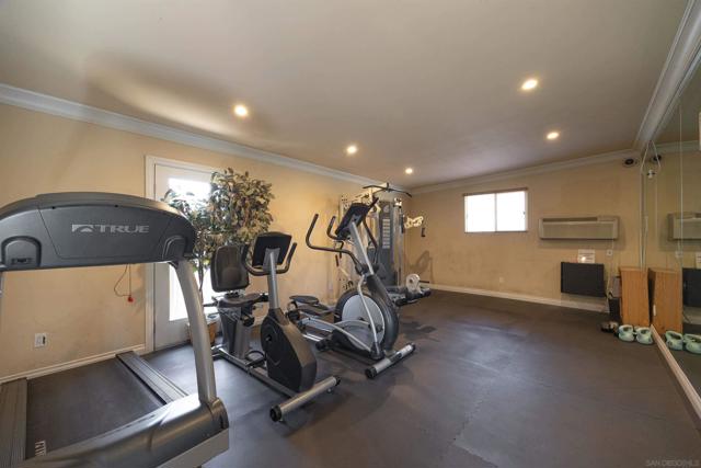 800 N Mollison Ave, El Cajon CA: https://media.crmls.org/mediaz/af6e1c42-2eea-4d95-a3b0-cc2265075560.jpg