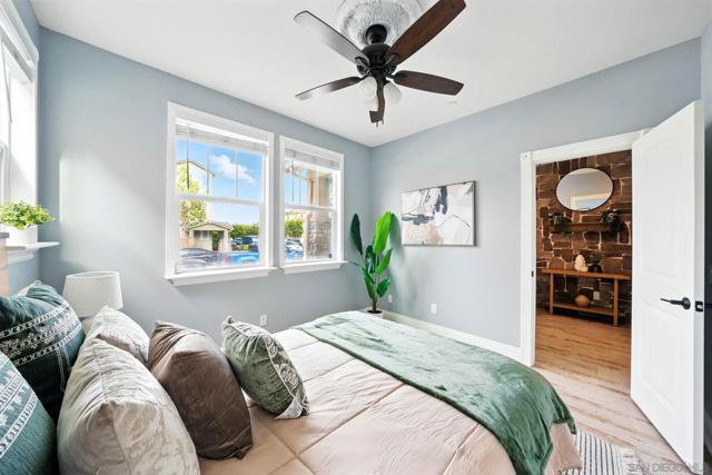 1705 Tuckers Grove Ave, Chula Vista CA: https://media.crmls.org/mediaz/af6ed5b6-67a0-473b-b742-0c5c73d8a4e4.jpg