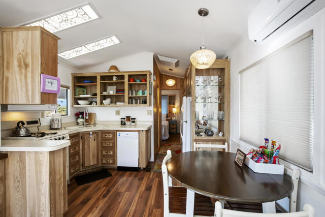 74711 Dillon Road, Desert Hot Springs CA: https://media.crmls.org/mediaz/af6ef0d4-5703-4e0a-828c-86a5b4026be9.jpg