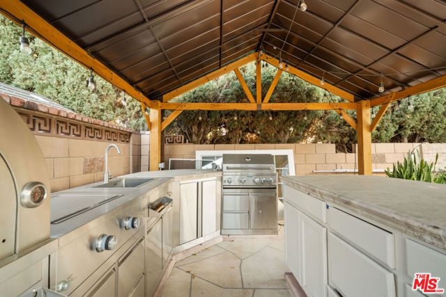 16900 Mayall Street, North Hills CA: https://media.crmls.org/mediaz/af6f1b7a-4a24-4760-b25a-54eeee9322b0.jpg