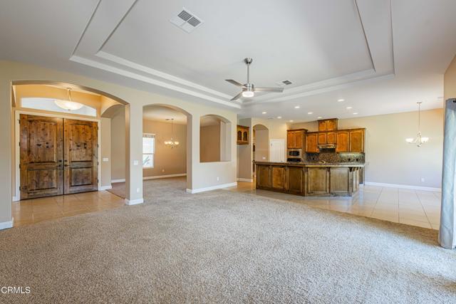 Detail Gallery Image 9 of 36 For 11403 Andretti Ave, Bakersfield,  CA 93312 - 4 Beds | 2/1 Baths
