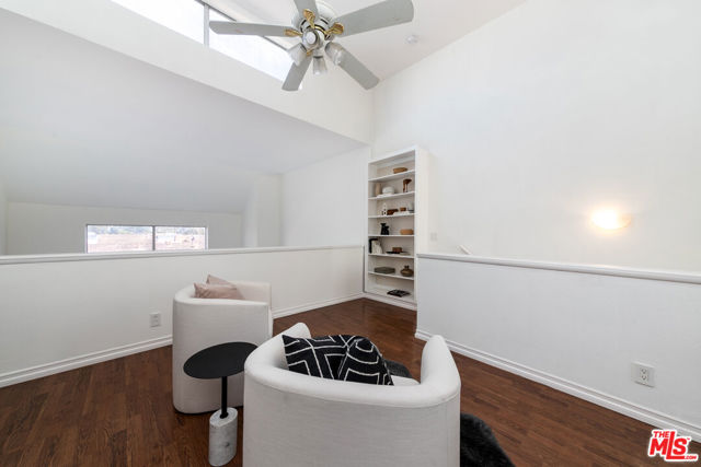 12727 Mitchell Avenue, Los Angeles CA: https://media.crmls.org/mediaz/af6f99e6-8a4f-4616-9718-4a330e12aef2.jpg