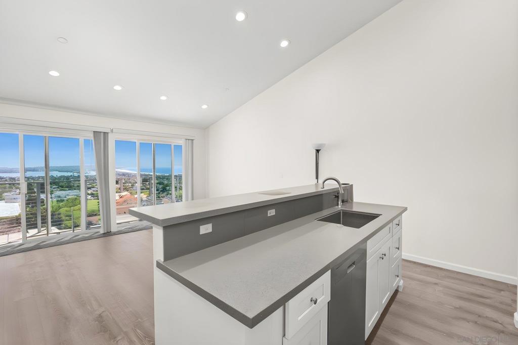 1243 Van Nuys St - photo 8