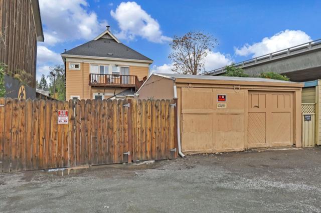 627 S 3rd Street, San Jose CA: https://media.crmls.org/mediaz/af7043e7-0565-41f5-84db-2416ddeb5dcc.jpg