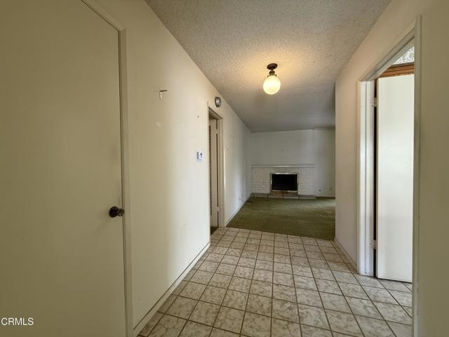 8160 Tiara Street, Ventura CA: https://media.crmls.org/mediaz/af71b3bf-d54d-4fd3-8992-3693f32185ec.jpg