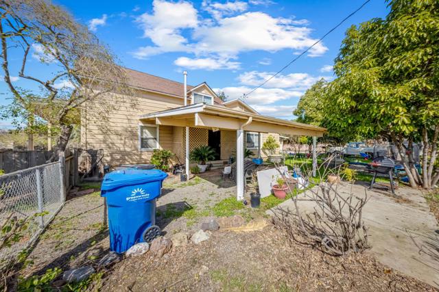 586 Monterey Road, Morgan Hill CA: https://media.crmls.org/mediaz/af722746-83b8-4cca-80c5-109dc6b7a62f.jpg