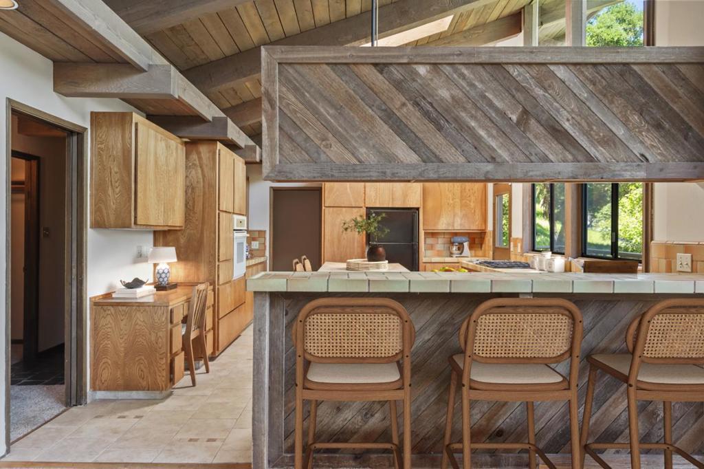 MLS #ML82007263 image #8