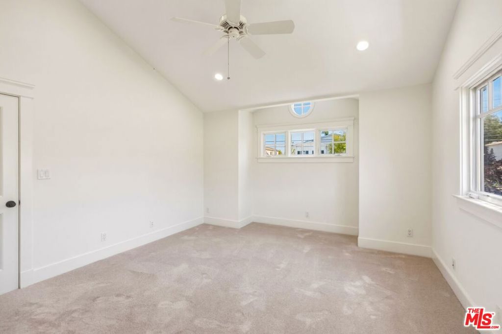 MLS #26856853 image #25
