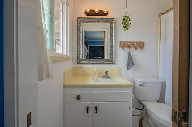 29 Karen Drive, Watsonville CA: https://media.crmls.org/mediaz/af741c6a-ae9f-4bbd-8256-c8b9157caf2f.jpg