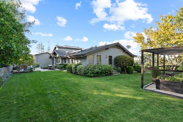 26960 Orchard Hill Lane, Los Altos Hills CA: https://media.crmls.org/mediaz/af75b5da-6679-4355-8897-f7a37f2ba413.jpg