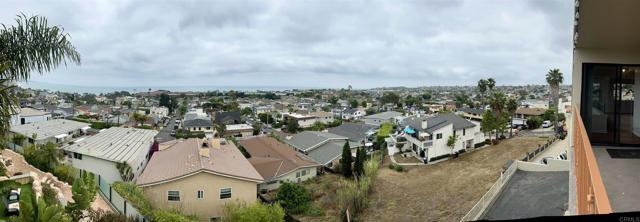 25072 Alicia Drive, Dana Point CA: https://media.crmls.org/mediaz/af775785-2e2e-4bf0-bc6c-fcc630cd4233.jpg