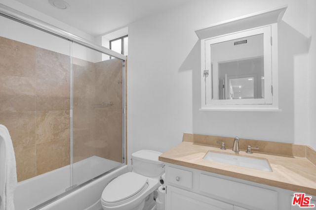 502 San Vicente Boulevard, Santa Monica CA: https://media.crmls.org/mediaz/af77b786-3307-4d9b-bf0e-a9240f130e82.jpg