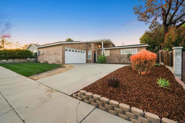 4086 Lonnie St, Oceanside CA: https://media.crmls.org/mediaz/af77bf29-e693-4ab2-aac2-86789b250e9a.jpg