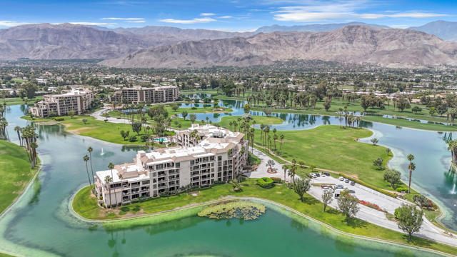 910 Island Drive #112, Rancho Mirage, CA 92270