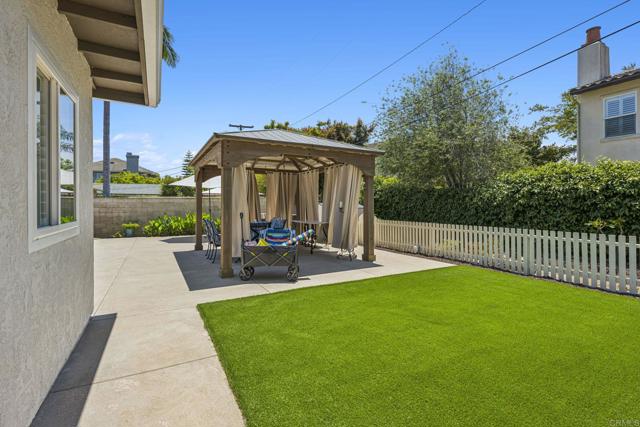 Detail Gallery Image 32 of 38 For 3925 Linmar Ln, Carlsbad,  CA 92008 - 3 Beds | 2 Baths