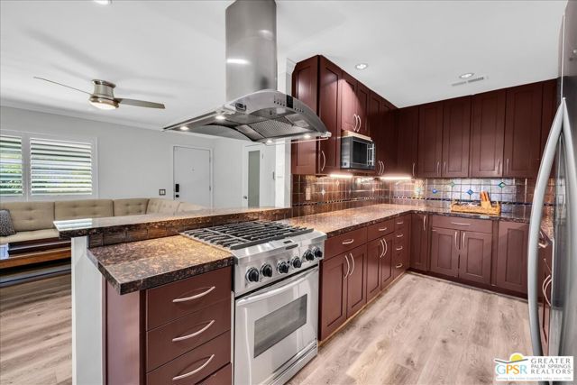 379 W Mariscal Road, Palm Springs, CA 92262